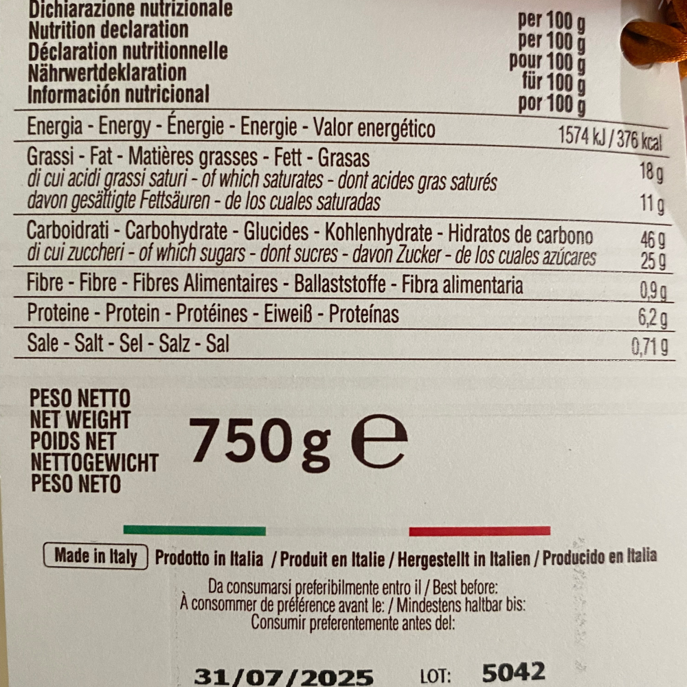 Fraccaro Colomba mit einer salzigen Karamellcreme Füllung 750g